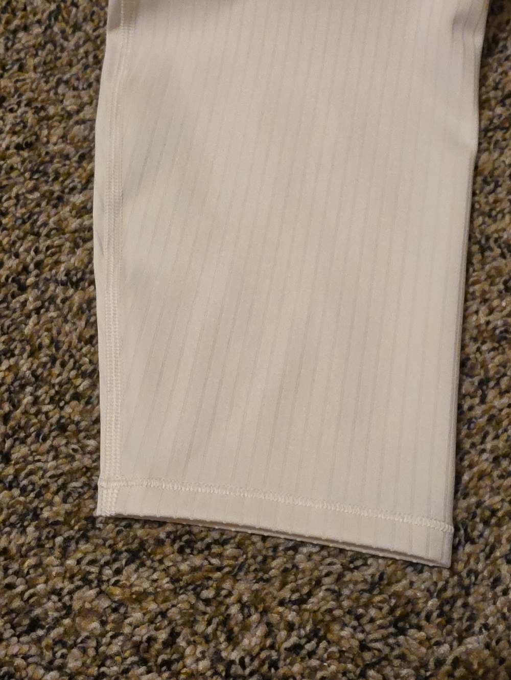 Vuori Inversion Rib Legging Marshmallow Size Large NWT - Picture 9 of 12